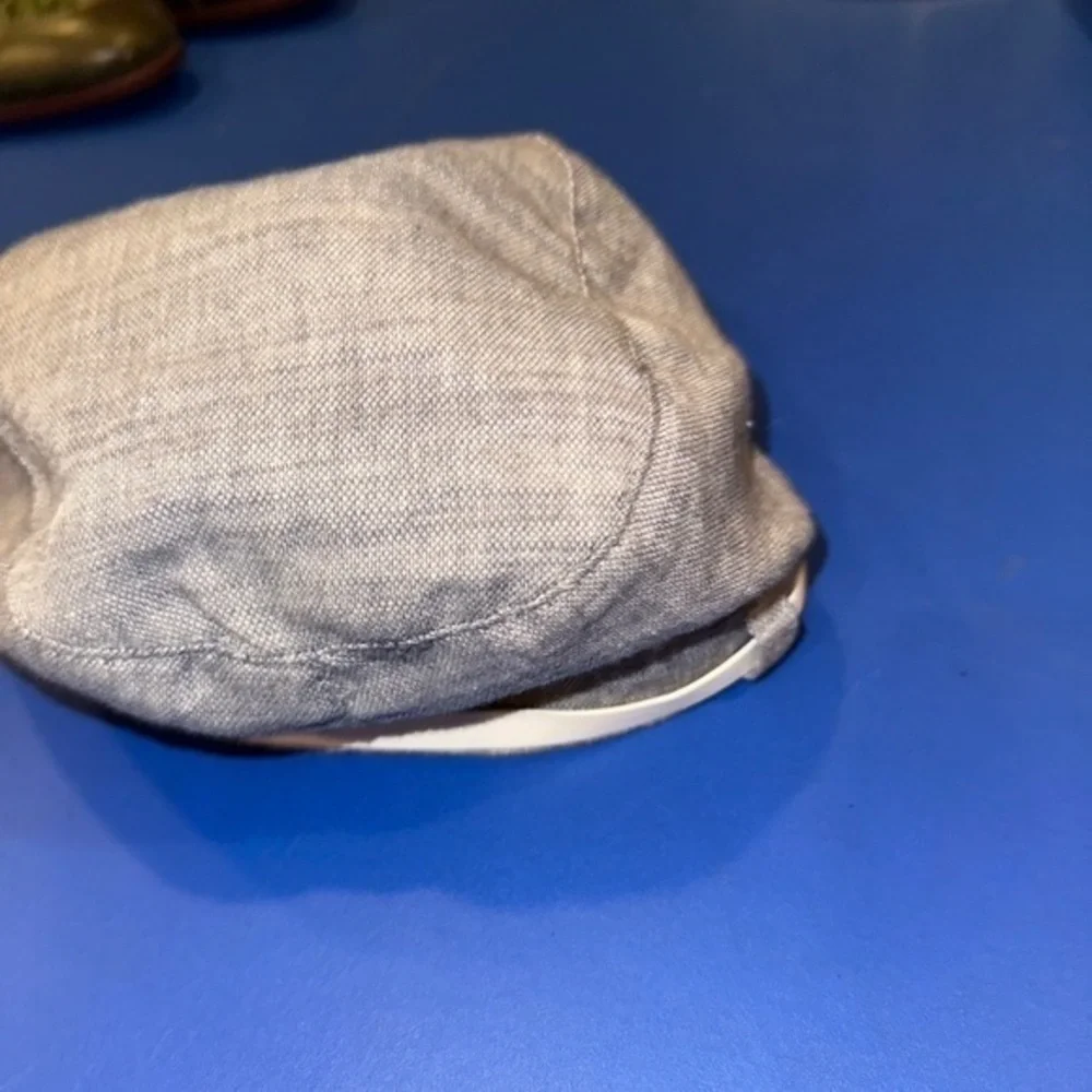 Calvin Klein‎ Gray Fedora Hat With White Belt Buckle Detail One Size 100% Cotton